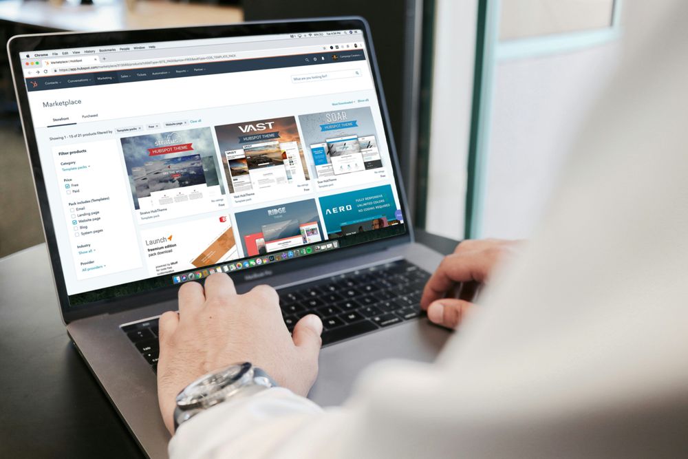 3PL Marketplaces: Who's the Buyer, and Who's the Product?